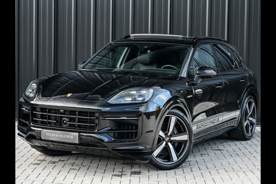 Porsche Cayenne 3.0 E-HYBRID 471pk Sport Design | Panorama dak | Sport-Chrono | Stoel ventilatie | Bose Sound | Innodrive | Luchtvering | 360 Camera |