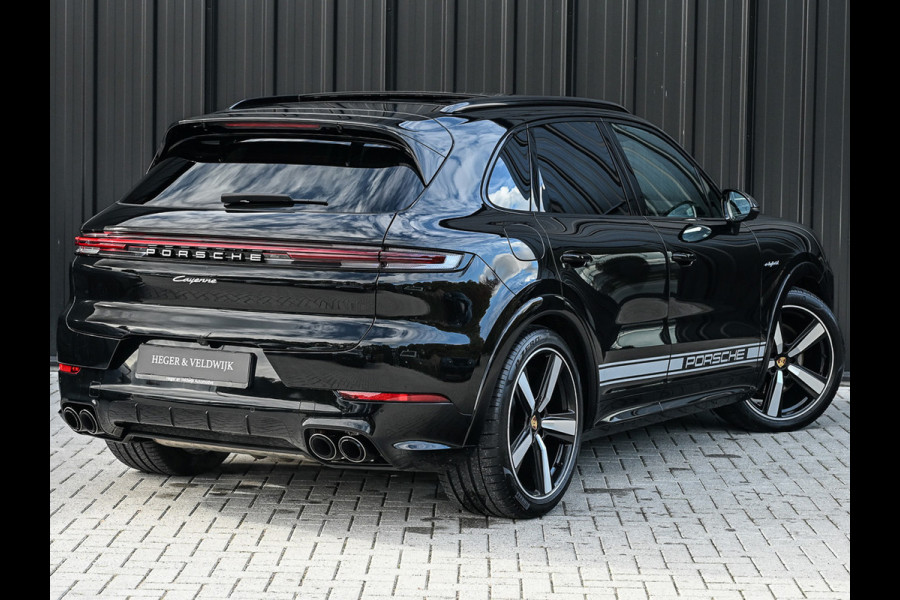 Porsche Cayenne 3.0 E-HYBRID 471pk Sport Design | Panorama dak | Sport-Chrono | Stoel ventilatie | Bose Sound | Innodrive | Luchtvering | 360 Camera |