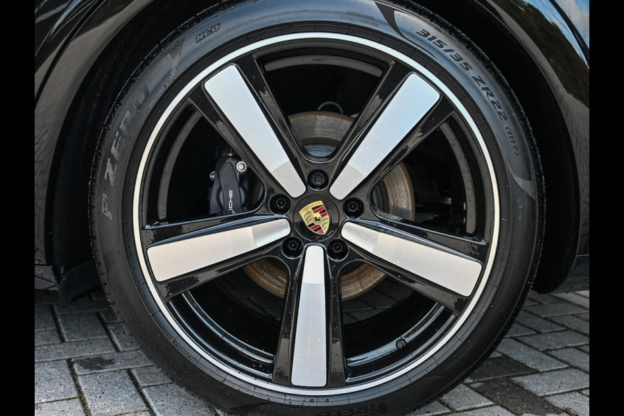 Porsche Cayenne 3.0 E-HYBRID 471pk Sport Design | Panorama dak | Sport-Chrono | Stoel ventilatie | Bose Sound | Innodrive | Luchtvering | 360 Camera |
