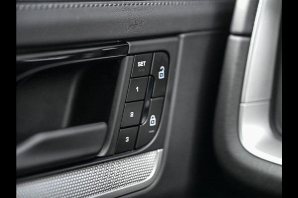 Porsche Cayenne 3.0 E-HYBRID 471pk Sport Design | Panorama dak | Sport-Chrono | Stoel ventilatie | Bose Sound | Innodrive | Luchtvering | 360 Camera |