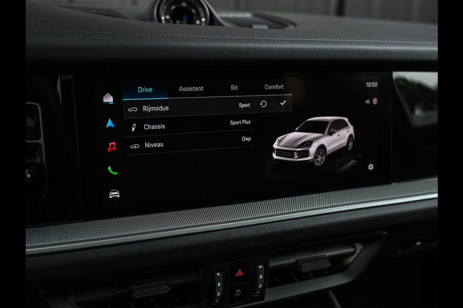 Porsche Cayenne 3.0 E-HYBRID 471pk Sport Design | Panorama dak | Sport-Chrono | Stoel ventilatie | Bose Sound | Innodrive | Luchtvering | 360 Camera |