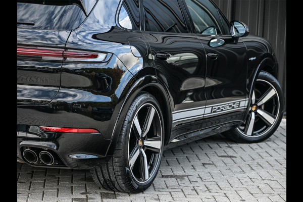 Porsche Cayenne 3.0 E-HYBRID 471pk Sport Design | Panorama dak | Sport-Chrono | Stoel ventilatie | Bose Sound | Innodrive | Luchtvering | 360 Camera |