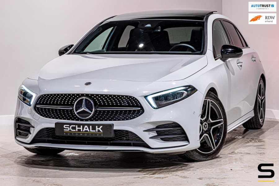 Mercedes-Benz A-Klasse 180 Premium Plus|Pano|AMGline|Cam|1eig