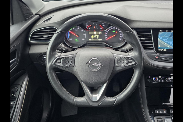 Opel Grandland X 1.6 Turbo Hybrid4 Ultimate Plug in hybrid | Stoelverwarming | Elektrisch bedienbare achterklep | Achteruitrijcamera | Half leder | LED verlichting | Trekhaak | PDC v+a