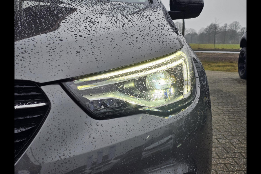 Opel Grandland X 1.6 Turbo Hybrid4 Ultimate Plug in hybrid | Stoelverwarming | Elektrisch bedienbare achterklep | Achteruitrijcamera | Half leder | LED verlichting | Trekhaak | PDC v+a