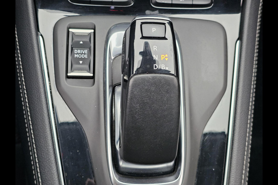 Opel Grandland X 1.6 Turbo Hybrid4 Ultimate Plug in hybrid | Stoelverwarming | Elektrisch bedienbare achterklep | Achteruitrijcamera | Half leder | LED verlichting | Trekhaak | PDC v+a
