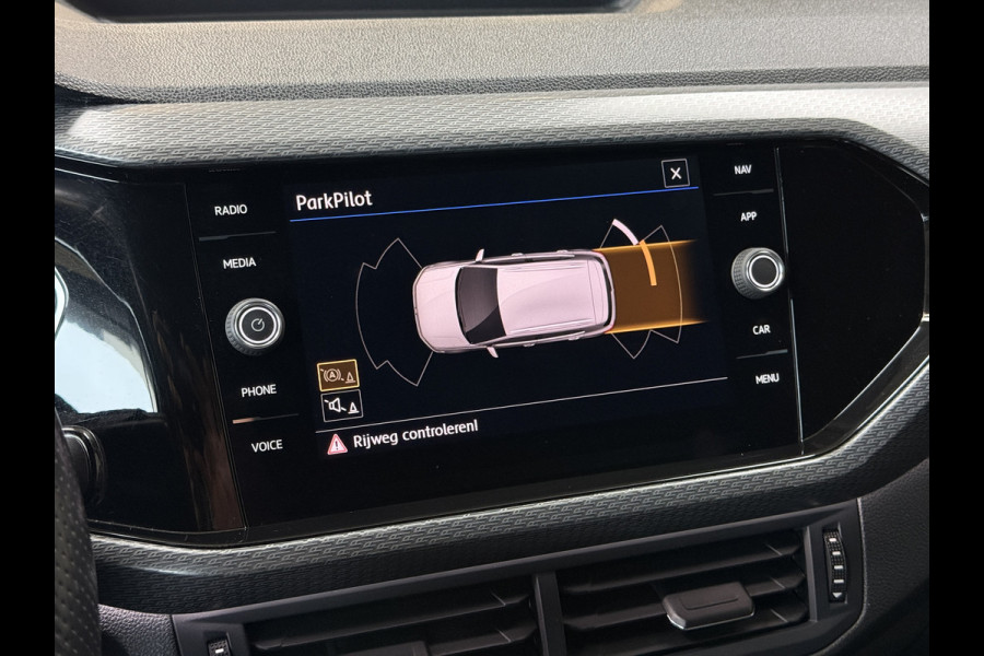 Volkswagen T-Cross 1.0 TSI AUT R-Line | Navi | Led | ACC | Dode hoek | 18" | Beats | PDC V+A | Carplay |