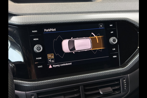 Volkswagen T-Cross 1.0 TSI AUT R-Line | Navi | Led | ACC | Dode hoek | 18" | Beats | PDC V+A | Carplay |