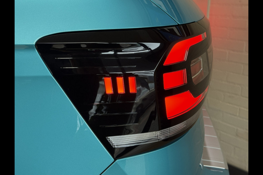 Volkswagen T-Cross 1.0 TSI AUT R-Line | Navi | Led | ACC | Dode hoek | 18" | Beats | PDC V+A | Carplay |