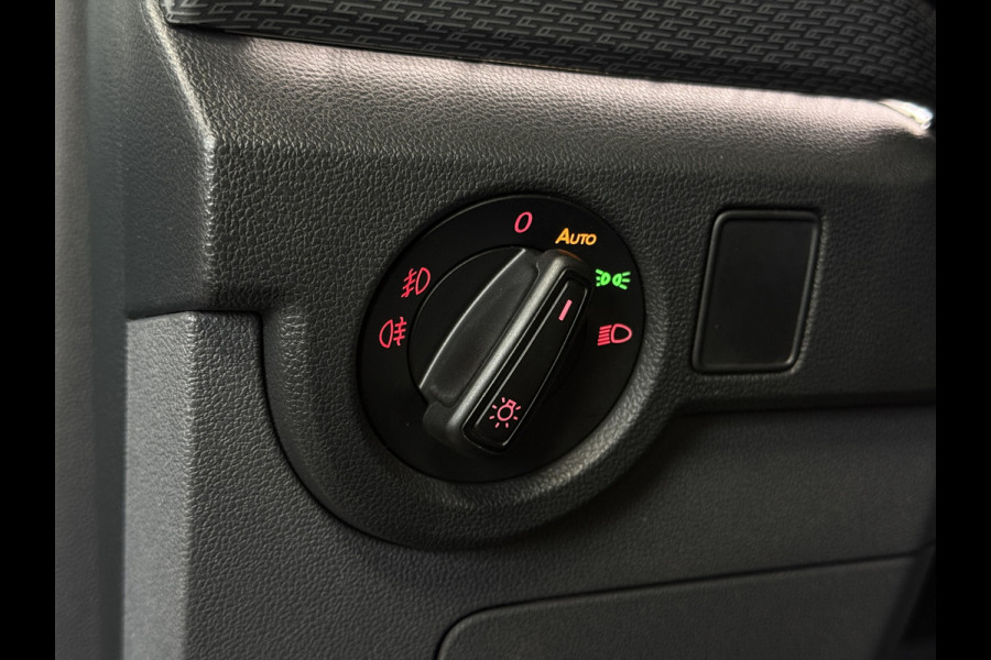 Volkswagen T-Cross 1.0 TSI AUT R-Line | Navi | Led | ACC | Dode hoek | 18" | Beats | PDC V+A | Carplay |