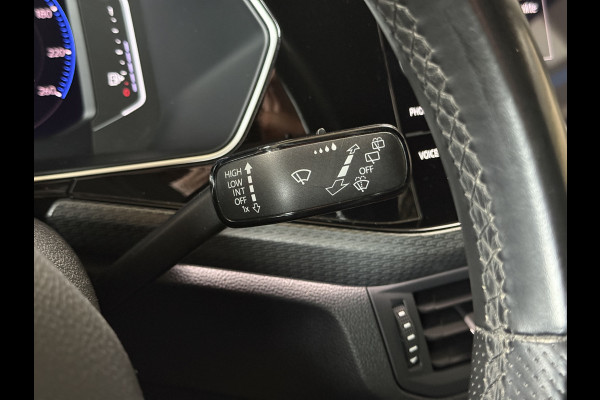 Volkswagen T-Cross 1.0 TSI AUT R-Line | Navi | Led | ACC | Dode hoek | 18" | Beats | PDC V+A | Carplay |