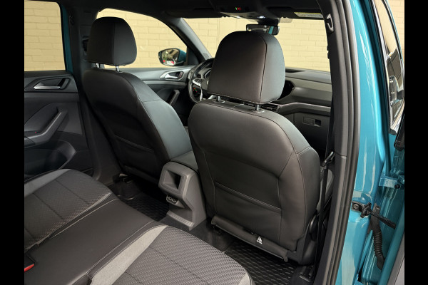 Volkswagen T-Cross 1.0 TSI AUT R-Line | Navi | Led | ACC | Dode hoek | 18" | Beats | PDC V+A | Carplay |