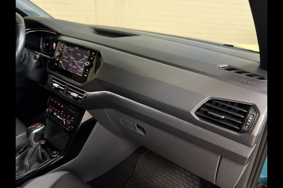 Volkswagen T-Cross 1.0 TSI AUT R-Line | Navi | Led | ACC | Dode hoek | 18" | Beats | PDC V+A | Carplay |
