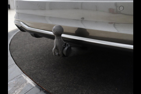 Ford Focus 1.0 EcoBoost Hybrid ST Line X | Trekhaak | Camera | Digital Cockpit | 18'' | Carplay | Navigatie | Full LED | Climate control | Keyless | Bluetooth | Cruise control