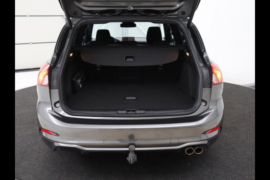 Ford Focus 1.0 EcoBoost Hybrid ST Line X | Trekhaak | Camera | Digital Cockpit | 18'' | Carplay | Navigatie | Full LED | Climate control | Keyless | Bluetooth | Cruise control