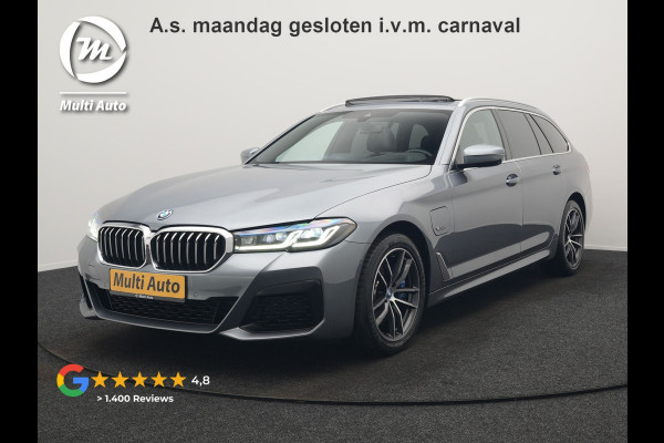 BMW 5 Serie Touring 530e xDrive M Sport Plug In Hybrid 293pk Dealer O.H. PHEV | Panodak | Head Up | Laser LED | 360 Camera | Harman & Kardon | Sfeerverlichting | Alcantara Sportstoelen Verwarmd | Keyless | Blis | Virtual | Navigatie | DAB |