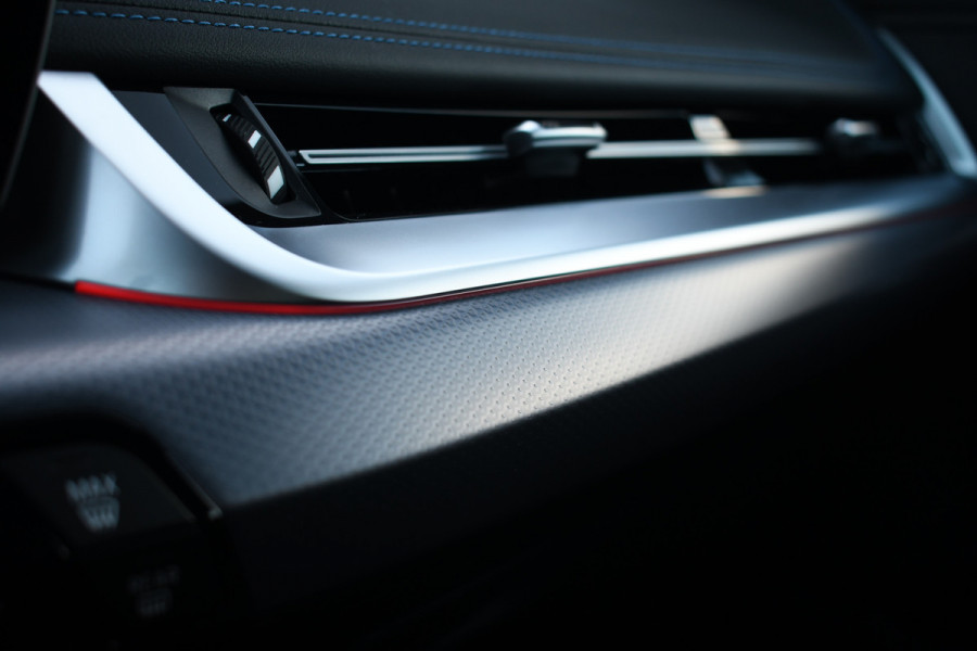 BMW X1 xDrive25e M-Sport Premium ACC 18inch Camera