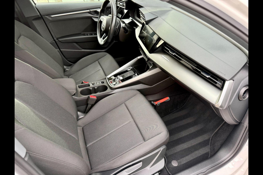 Audi A3 Limousine 30 TFSI Pro Line, NAP, CarPlay, LED, Virtual Cockpit