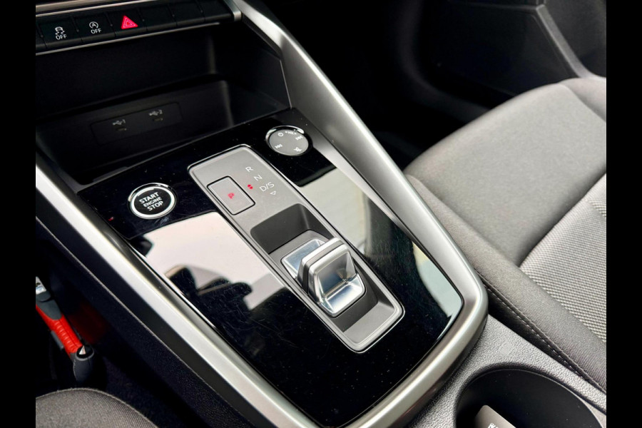 Audi A3 Limousine 30 TFSI Pro Line, NAP, CarPlay, LED, Virtual Cockpit