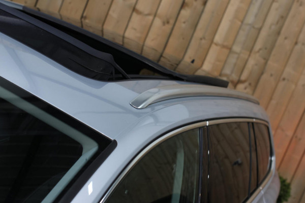 Volkswagen Passat Variant 1.4 TSI PHEV GTE *Pano*Led*Camera*Trekhaak*