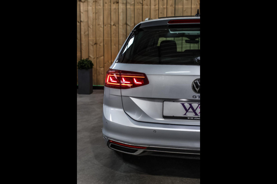 Volkswagen Passat Variant 1.4 TSI PHEV GTE *Pano*Led*Camera*Trekhaak*