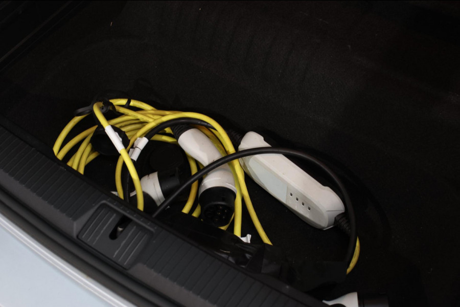 Volkswagen Passat Variant 1.4 TSI PHEV GTE *Pano*Led*Camera*Trekhaak*