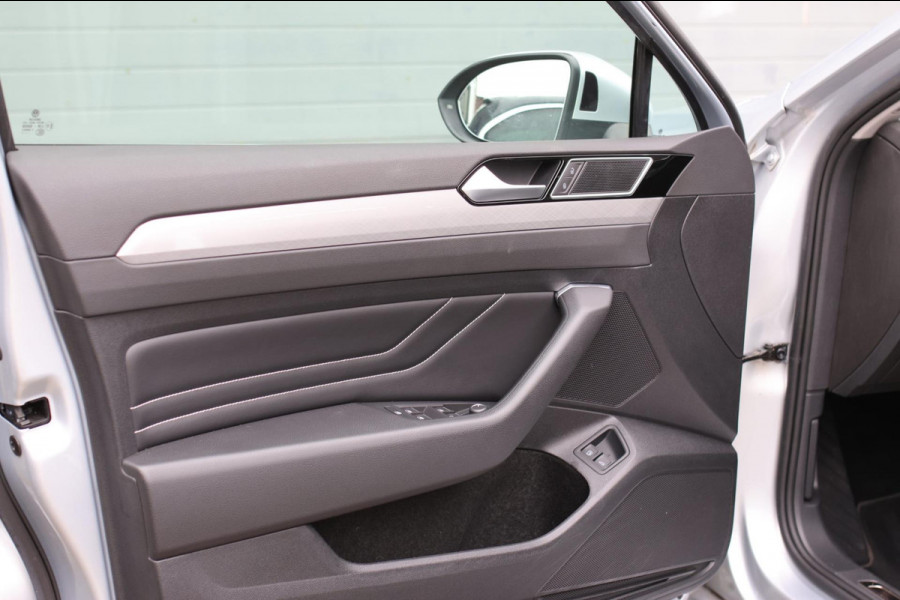 Volkswagen Passat Variant 1.4 TSI PHEV GTE *Pano*Led*Camera*Trekhaak*