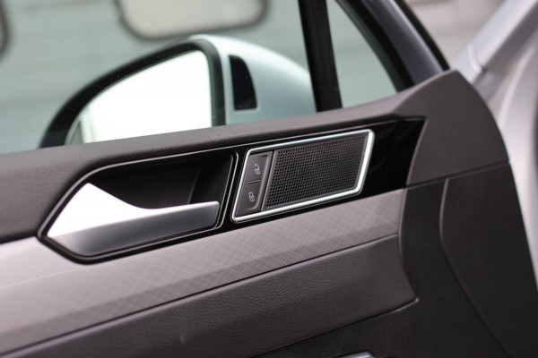 Volkswagen Passat Variant 1.4 TSI PHEV GTE *Pano*Led*Camera*Trekhaak*