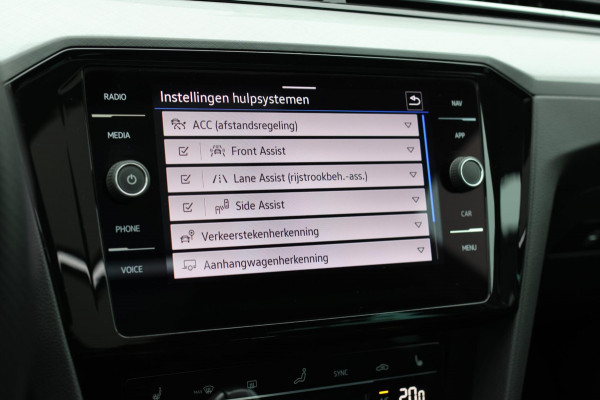 Volkswagen Passat Variant 1.4 TSI PHEV GTE *Pano*Led*Camera*Trekhaak*