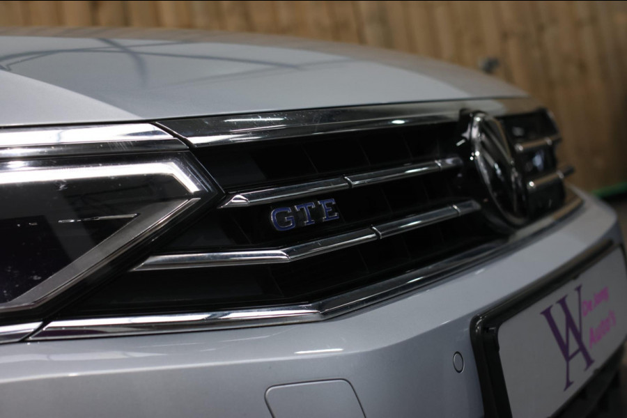 Volkswagen Passat Variant 1.4 TSI PHEV GTE *Pano*Led*Camera*Trekhaak*