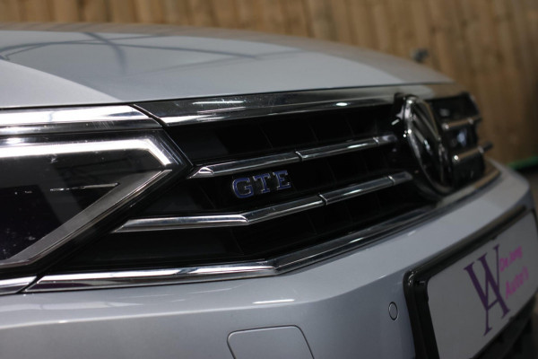 Volkswagen Passat Variant 1.4 TSI PHEV GTE *Pano*Led*Camera*Trekhaak*
