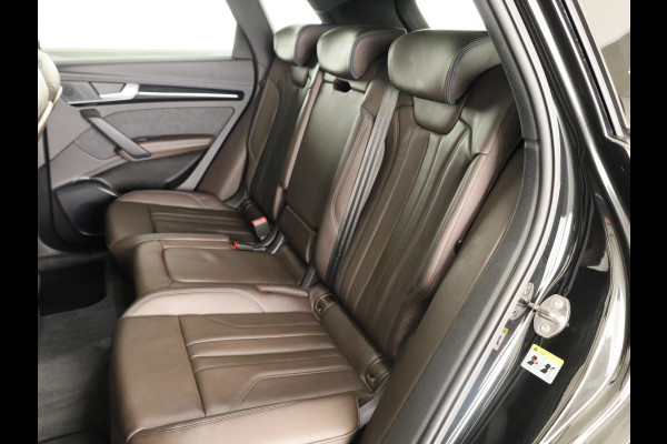 Audi Q5 50 TFSI e Advanced edition 299 pk S-tronic | Navigatie | Panoramadak | Parkeersensoren (Park assist) | Rondomzicht camera | Lederenbekleding | Stoelverwarming |