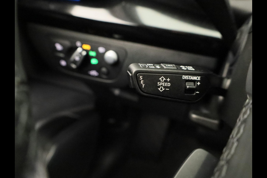 Audi Q5 50 TFSI e Advanced edition 299 pk S-tronic | Navigatie | Panoramadak | Parkeersensoren (Park assist) | Rondomzicht camera | Lederenbekleding | Stoelverwarming |