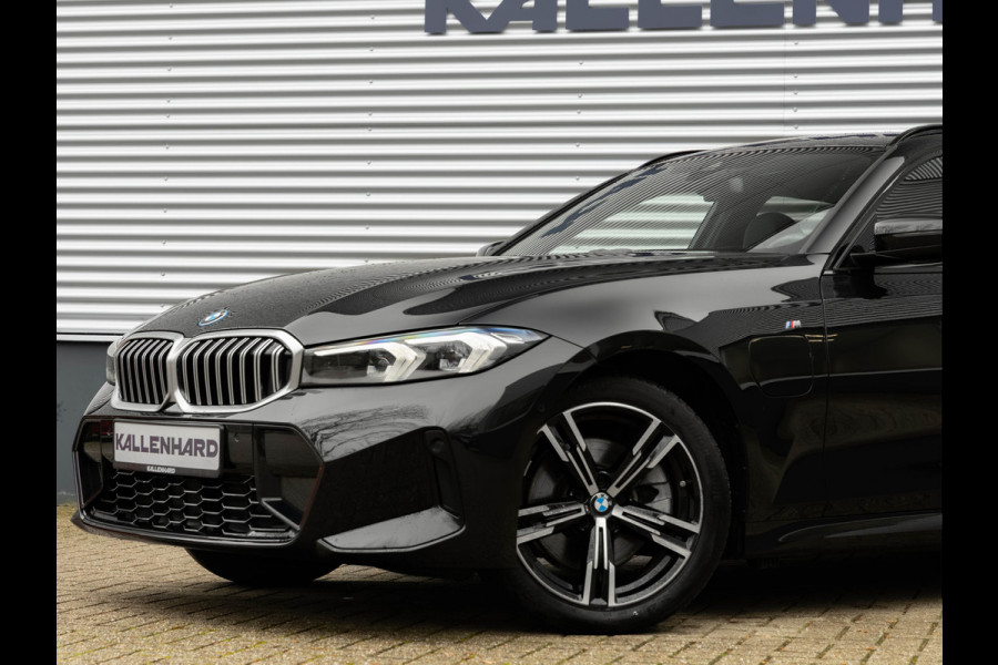 BMW 3 Serie Touring 330e M-Sport - Long Range - Trekhaak - Getint Glas - Comfort Access