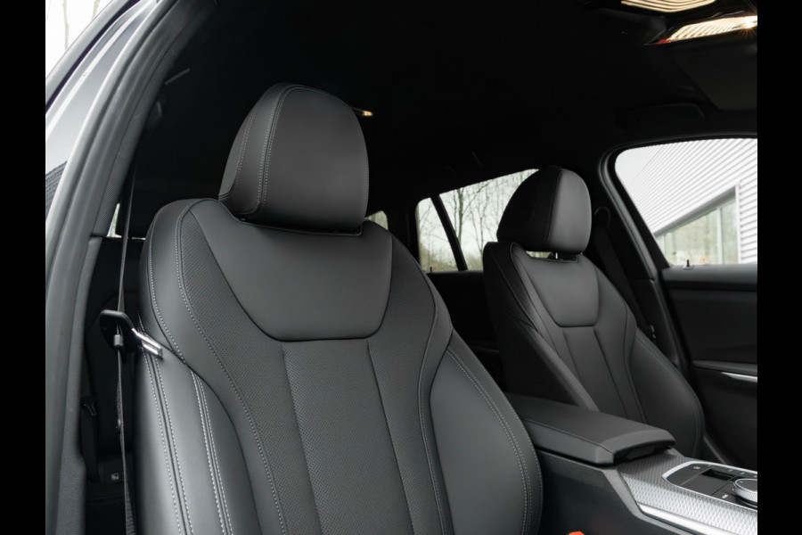 BMW 3 Serie Touring 330e M-Sport - Long Range - Trekhaak - Getint Glas - Comfort Access