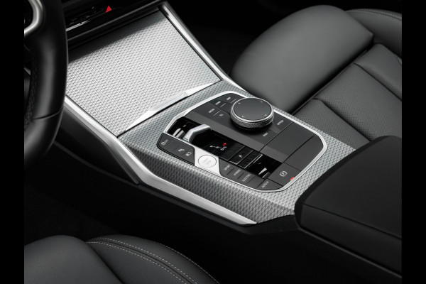 BMW 3 Serie Touring 330e M-Sport - Long Range - Trekhaak - Getint Glas - Comfort Access