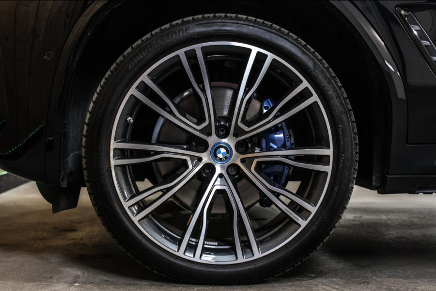 BMW X3 XDrive30e M-Sport *Pano*M-Stoelen*H/K*Head-Up*