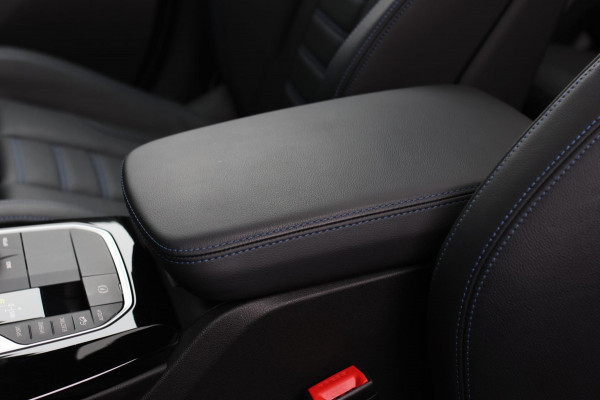 BMW X3 XDrive30e M-Sport *Pano*M-Stoelen*H/K*Head-Up*