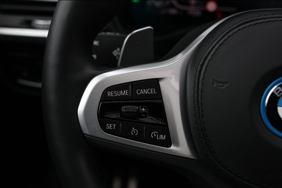 BMW X3 XDrive30e M-Sport *Pano*M-Stoelen*H/K*Head-Up*