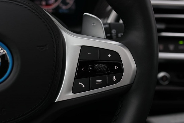 BMW X3 XDrive30e M-Sport *Pano*M-Stoelen*H/K*Head-Up*