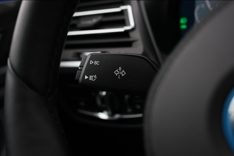 BMW X3 XDrive30e M-Sport *Pano*M-Stoelen*H/K*Head-Up*