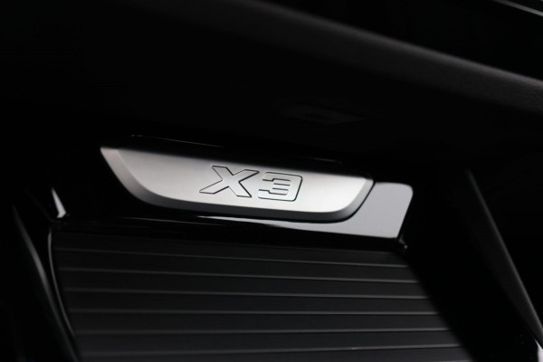 BMW X3 XDrive30e M-Sport *Pano*M-Stoelen*H/K*Head-Up*