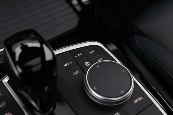 BMW X3 XDrive30e M-Sport *Pano*M-Stoelen*H/K*Head-Up*