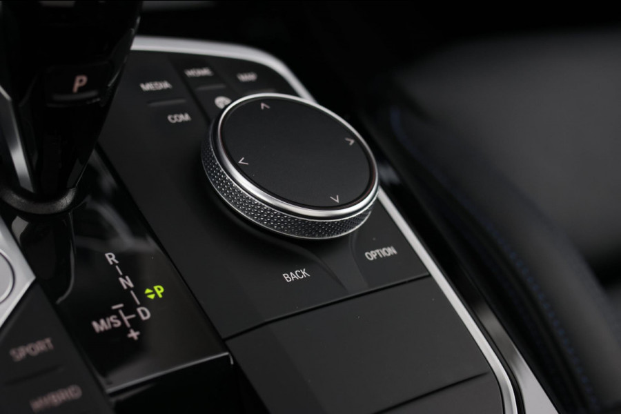 BMW X3 XDrive30e M-Sport *Pano*M-Stoelen*H/K*Head-Up*