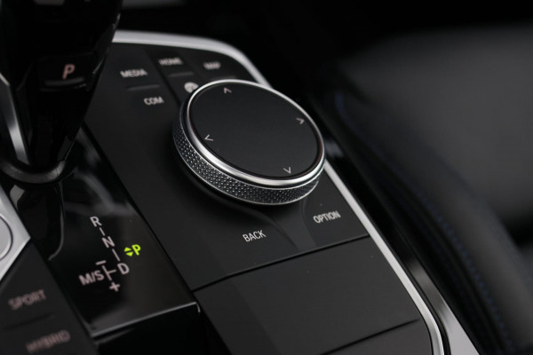 BMW X3 XDrive30e M-Sport *Pano*M-Stoelen*H/K*Head-Up*