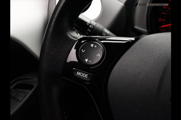 Citroën C1 1.0 VTi Millenium Sport (APPLE CARPLAY,CRUISE CONTROL,SPORTSTOELEN,DAB,ELEKTRISCHE RAMEN,START-STOP,TOPCONDITIE)