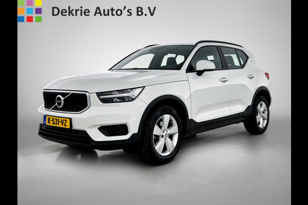Volvo XC40 1.5 T2 130PK Momentum Core / Airco-ecc./ Xenon / Navigatie / Lmv./ Pdc.A / Radio multimedia / Apk 03-2027
