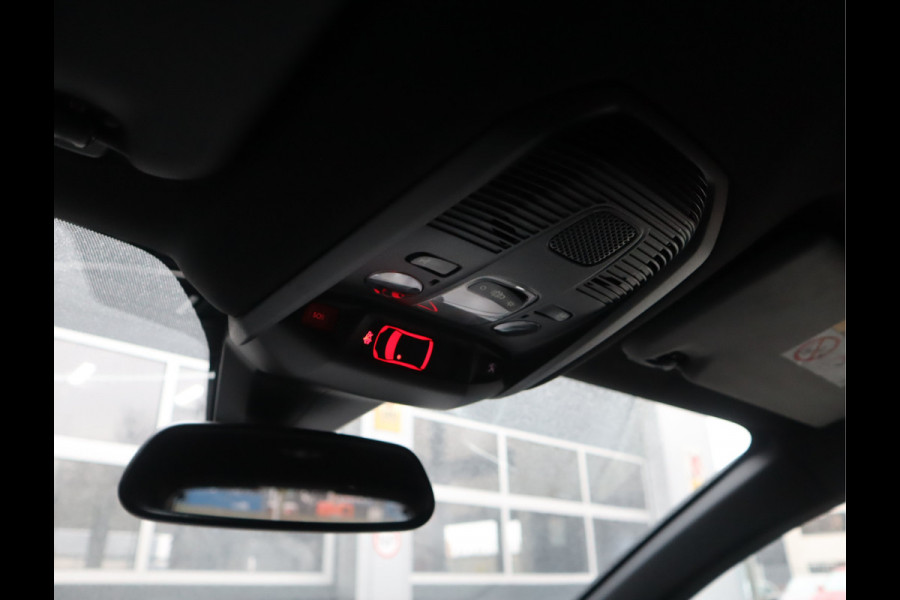 Peugeot 3008 1.2 PureTech GT Line / Recent D-riem!