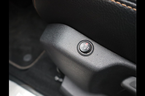 Peugeot 3008 1.2 PureTech GT Line / Recent D-riem!