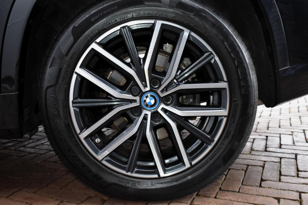 BMW X1 xDrive25e Plugin Hybrid 245PK Aut. M-Sport | Navi | Camera | LED | Incl. garantie